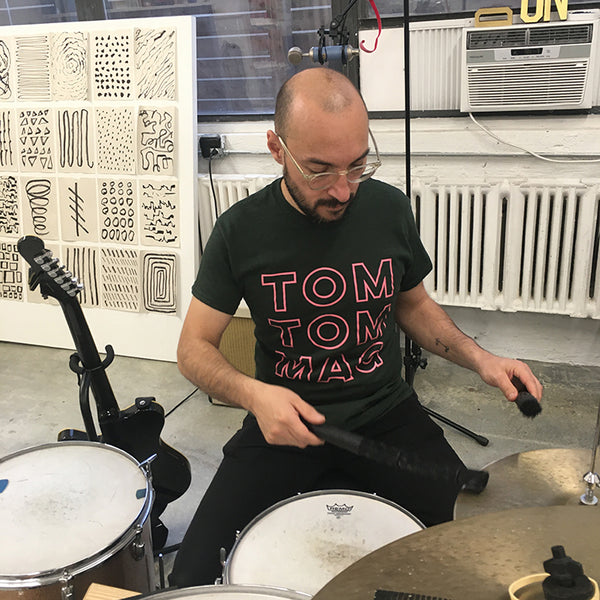 Tom Tom Old School Knockout T-Shirt - Pink on Green